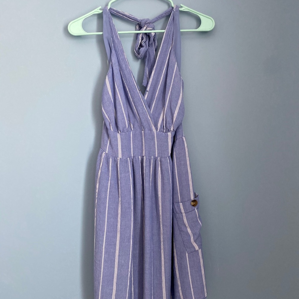 American Eagle super cute mini dress with pockets